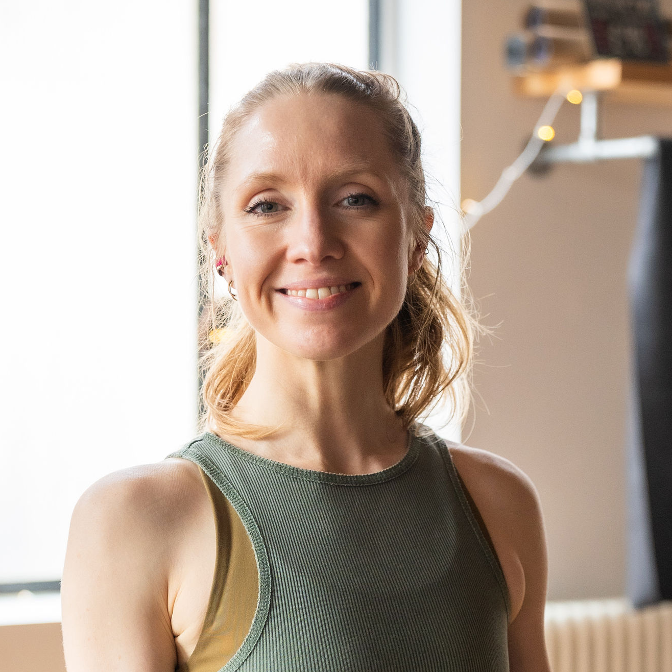Lucy Sykes-Thompson Profile Picture