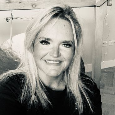 Nicola Profile Picture