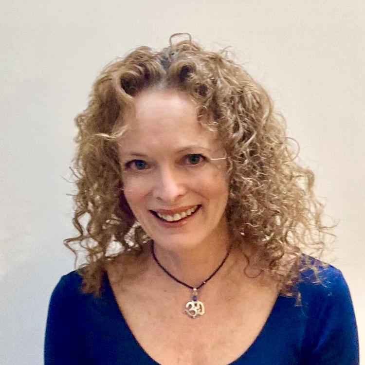 Claire Profile Picture