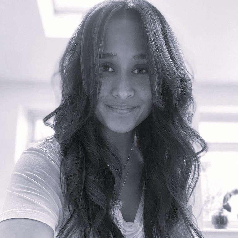 Nicola Profile Picture