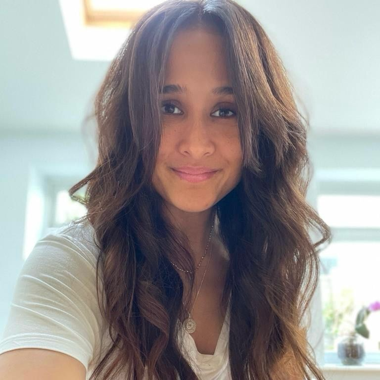 Nicola Profile Picture