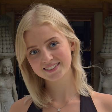 Emily Brook Profile Picture