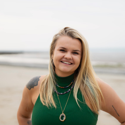 Hannah Mackins Profile Picture