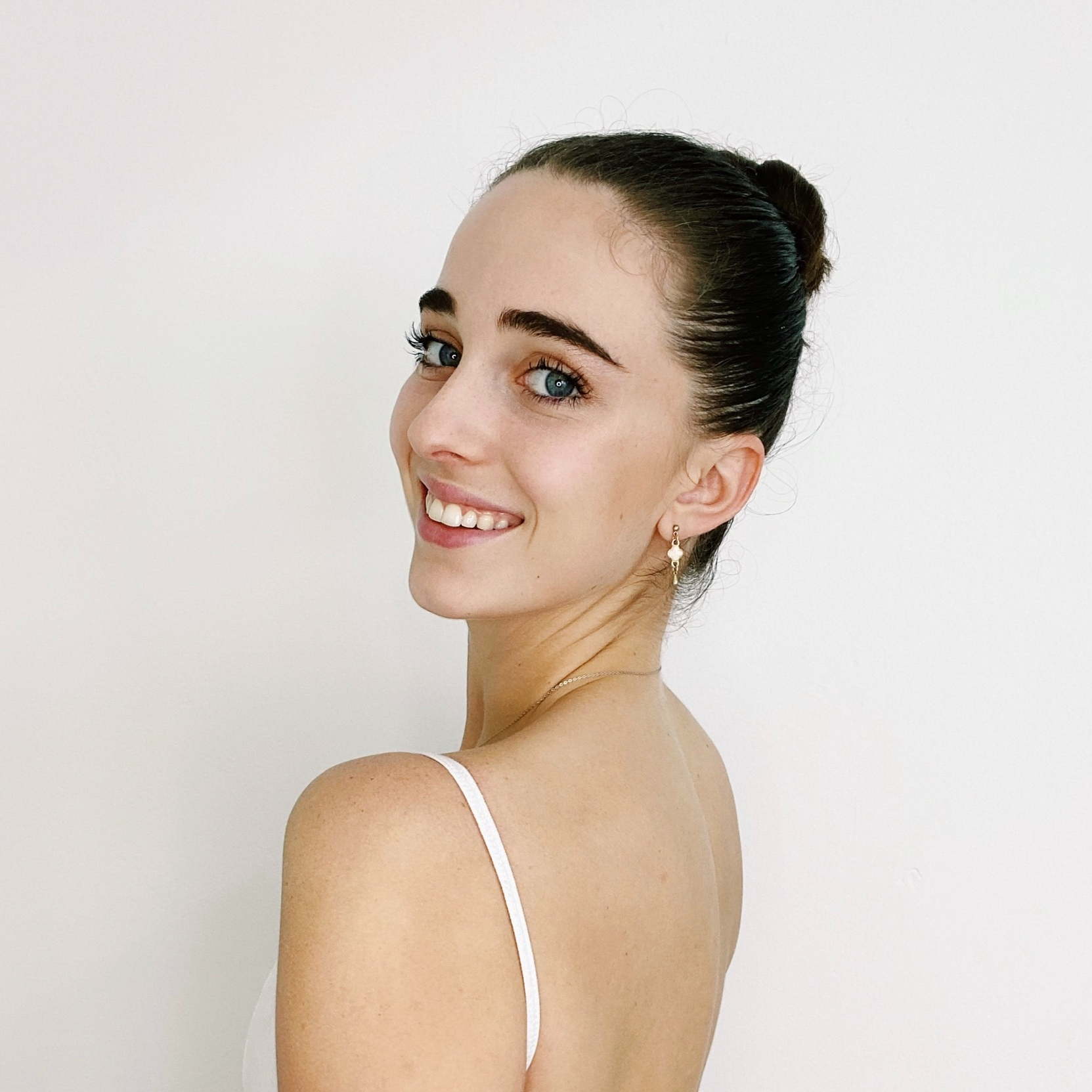 Olivia Rutherford Profile Picture
