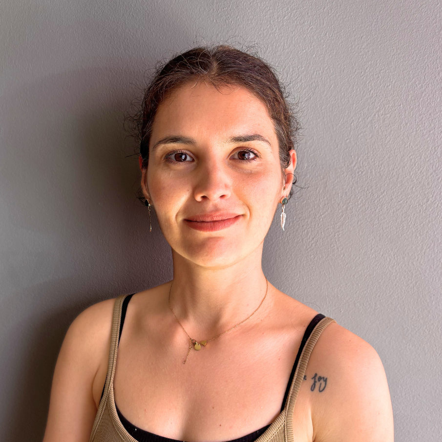 Filipa Branco (English & Portuguese) Profile Picture