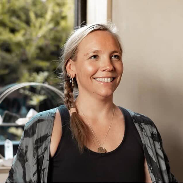 Fran Lewis Profile Picture