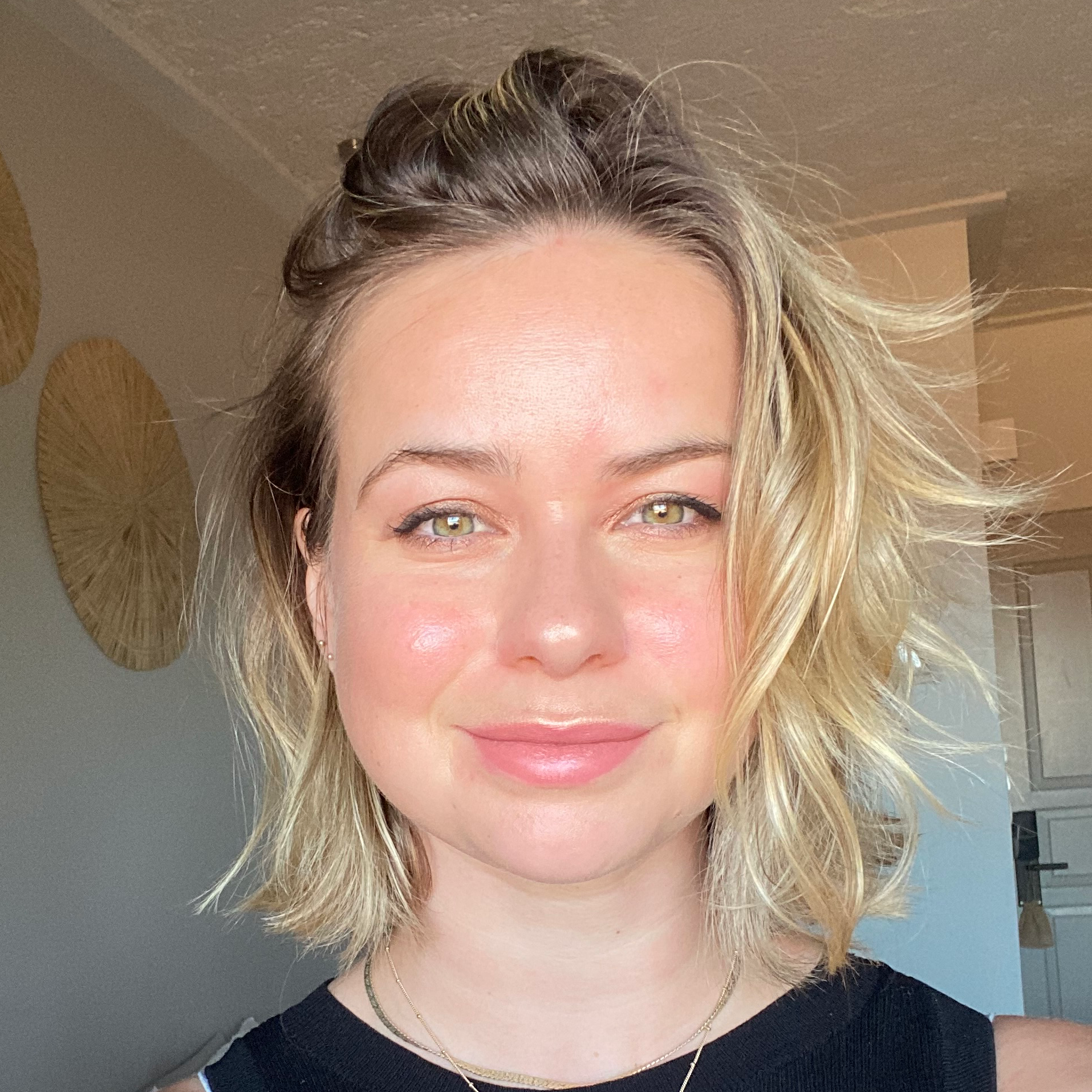 Molly Profile Picture