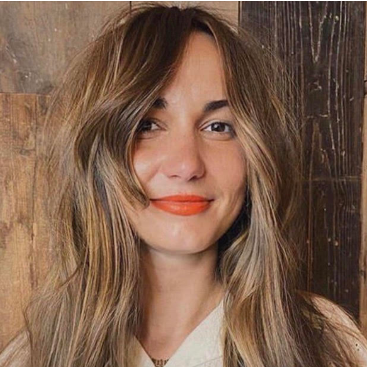 Beth Cosmos Profile Picture